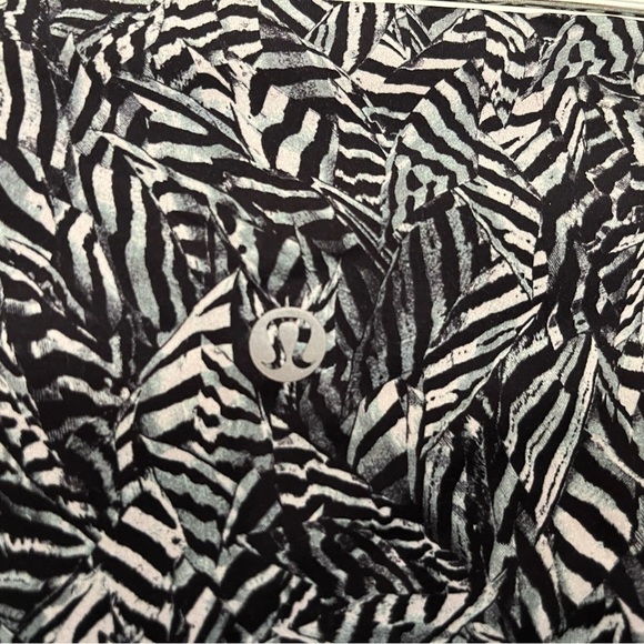 Lululemon Wunder Under Leggings Dazzle Nulux Alpine White Black, Size 4 - Picture 8 of 15